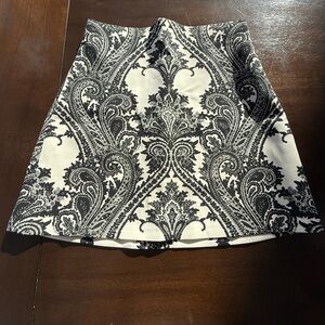 Zara Black and Cream A-Line Skirt